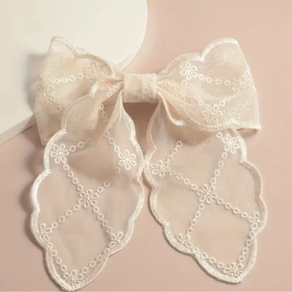Lace Bow Hair Clip | Feminine Bow Detail Hair Accessory‎